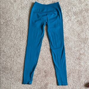 Alphalete Ocean Blue Leggings